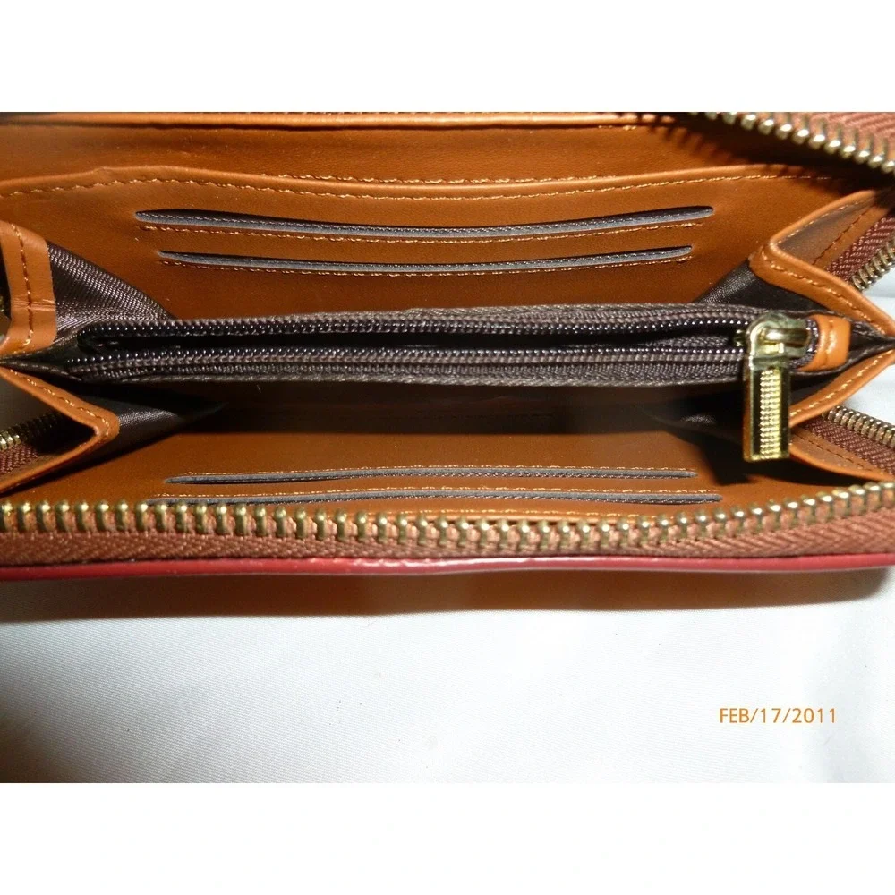 Las Vegas Embossed Brown Leather Zip‎ Around Wristlet Wallet Palm Trees Souvenir